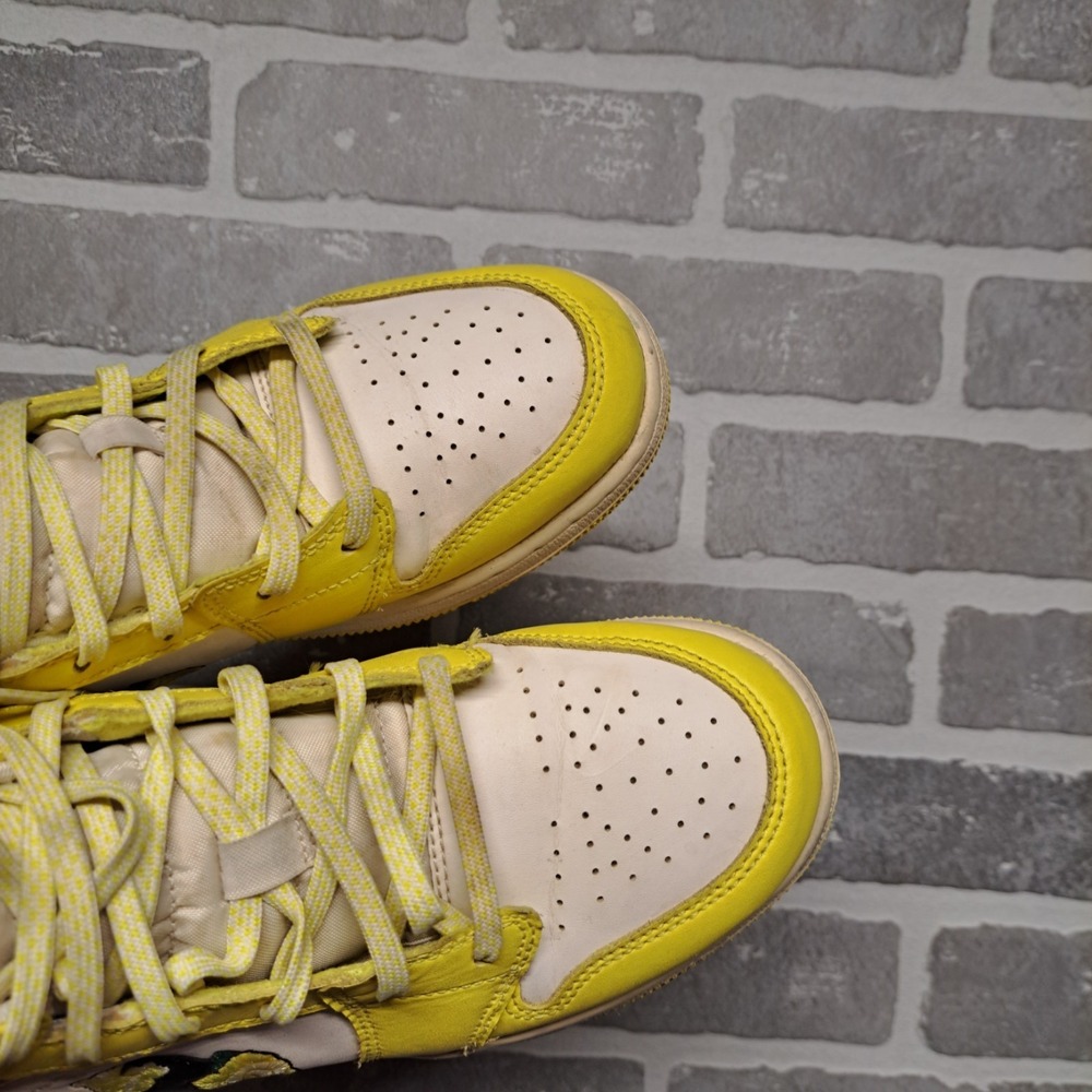 Nike Air Jordan 1 Mid SE Dynamic Yellow Floral Rose Patch Size 6y AV5174-700 - Picture 8 of 13